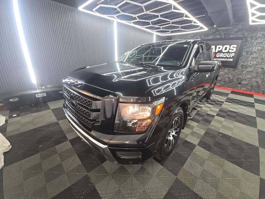 2021 NISSAN Titan