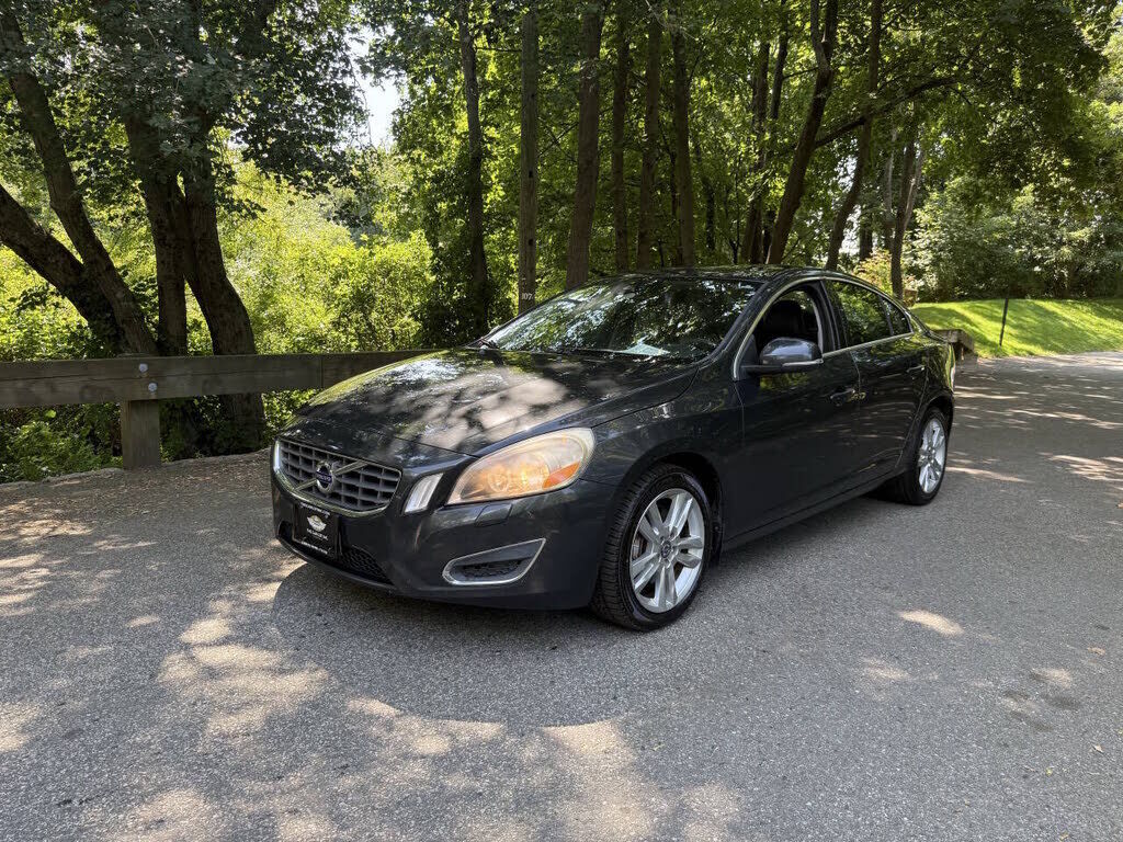 2012 VOLVO S60