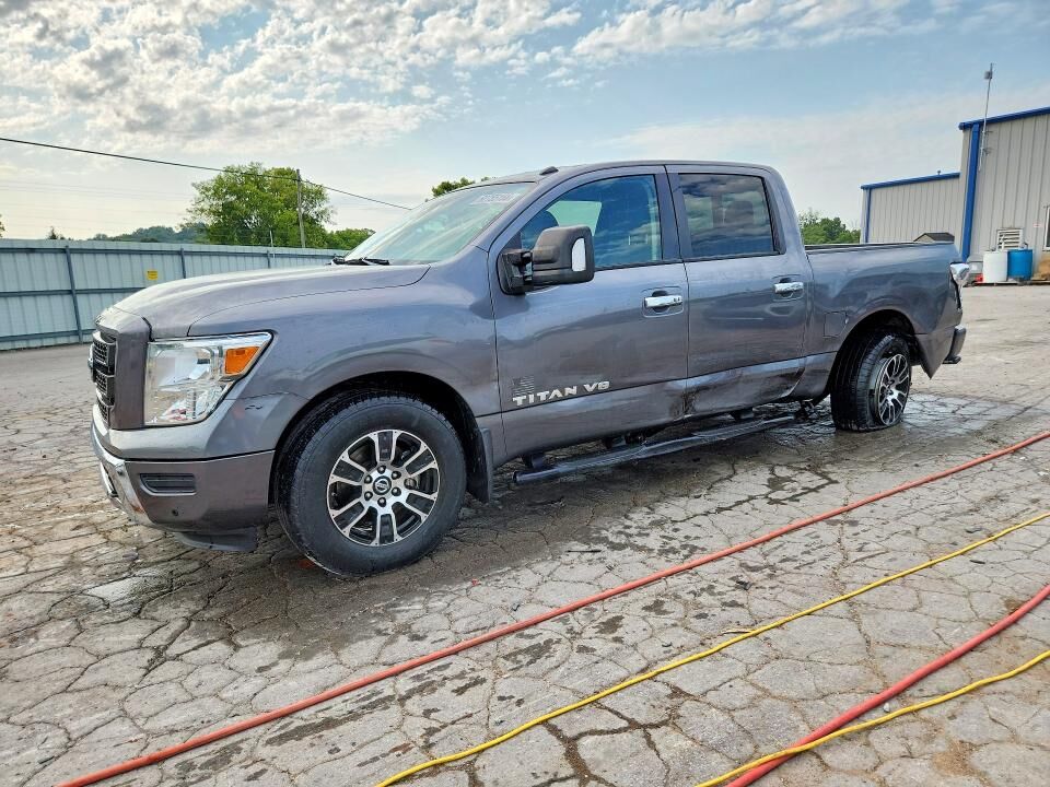 2020 NISSAN Titan