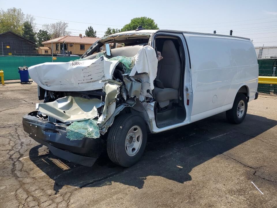 2025 CHEVROLET Express