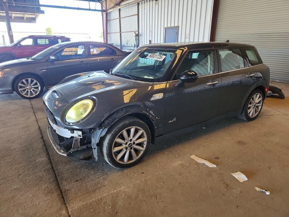 2017 MINI Clubman