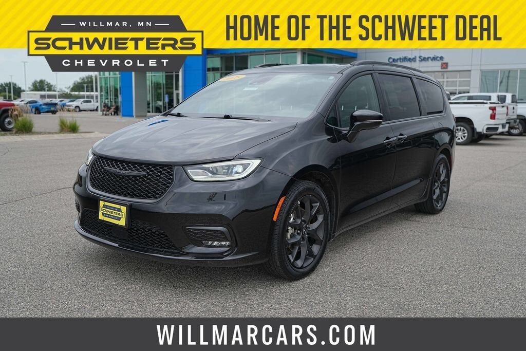 2025 CHRYSLER Pacifica