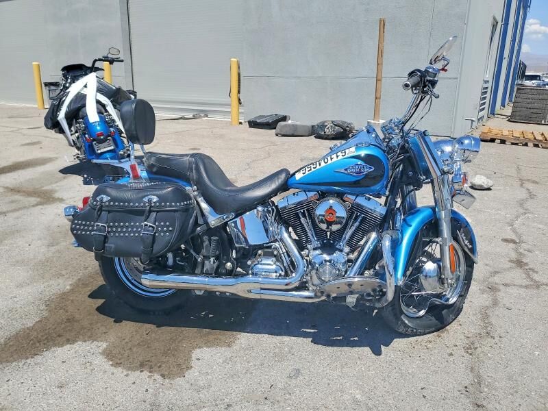 2011 HARLEY DAVIDSON Heritage Softail Classic