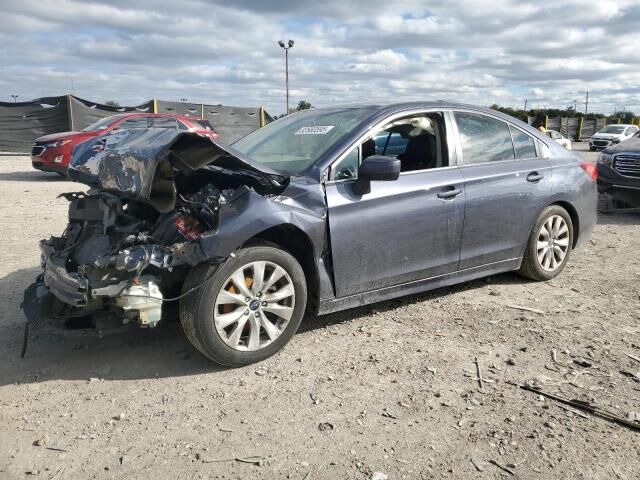 2015 SUBARU Legacy
