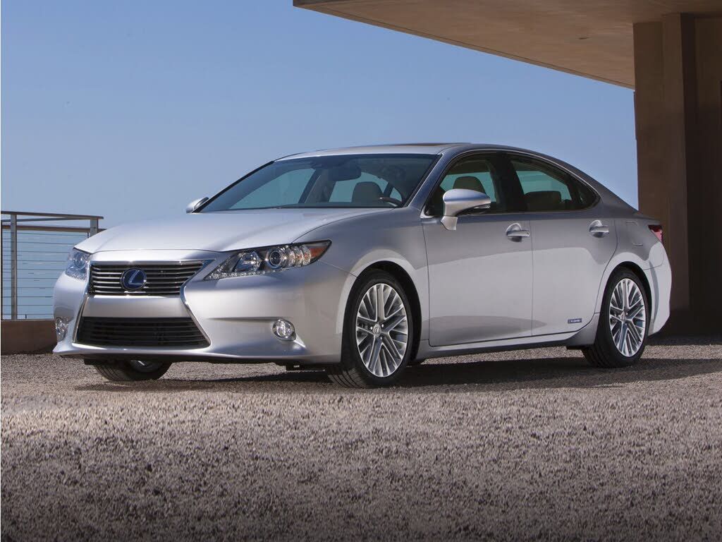 2013 LEXUS ES