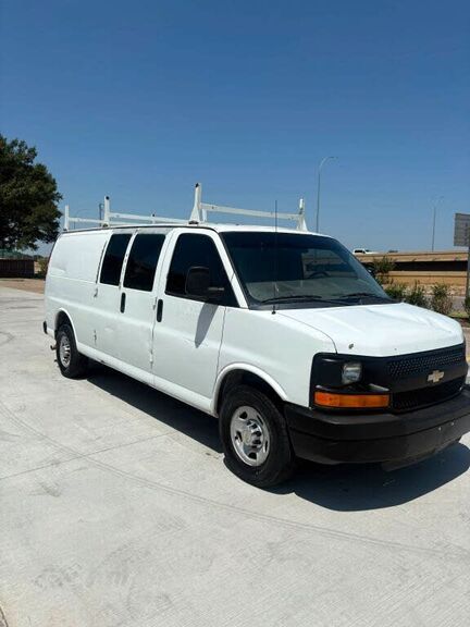 2012 CHEVROLET Express