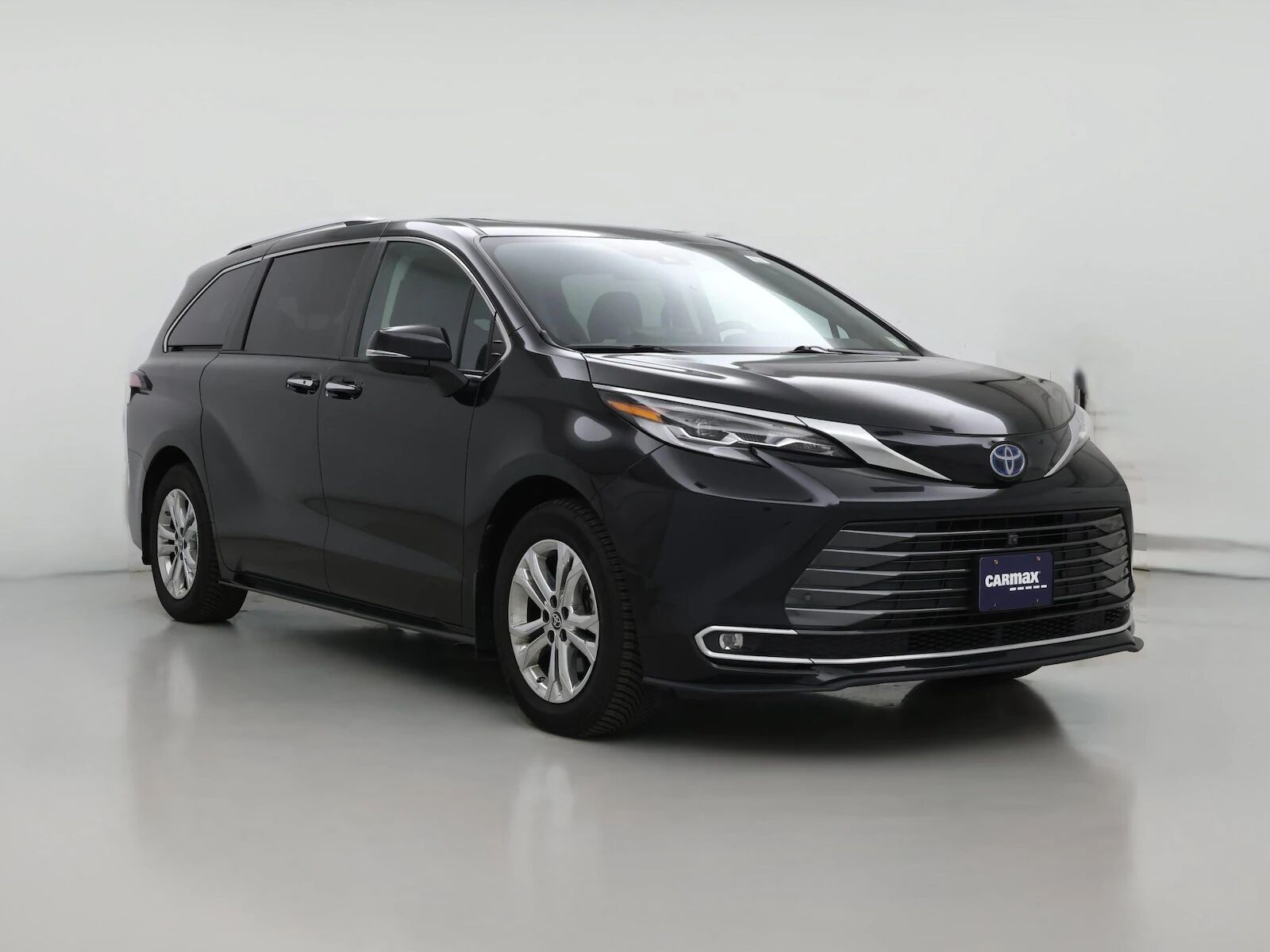 2023 TOYOTA Sienna