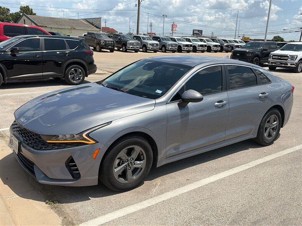 2022 KIA K5
