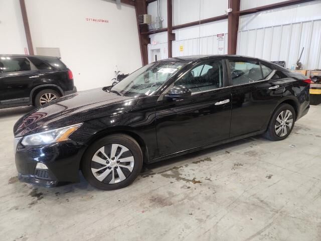2021 NISSAN Altima