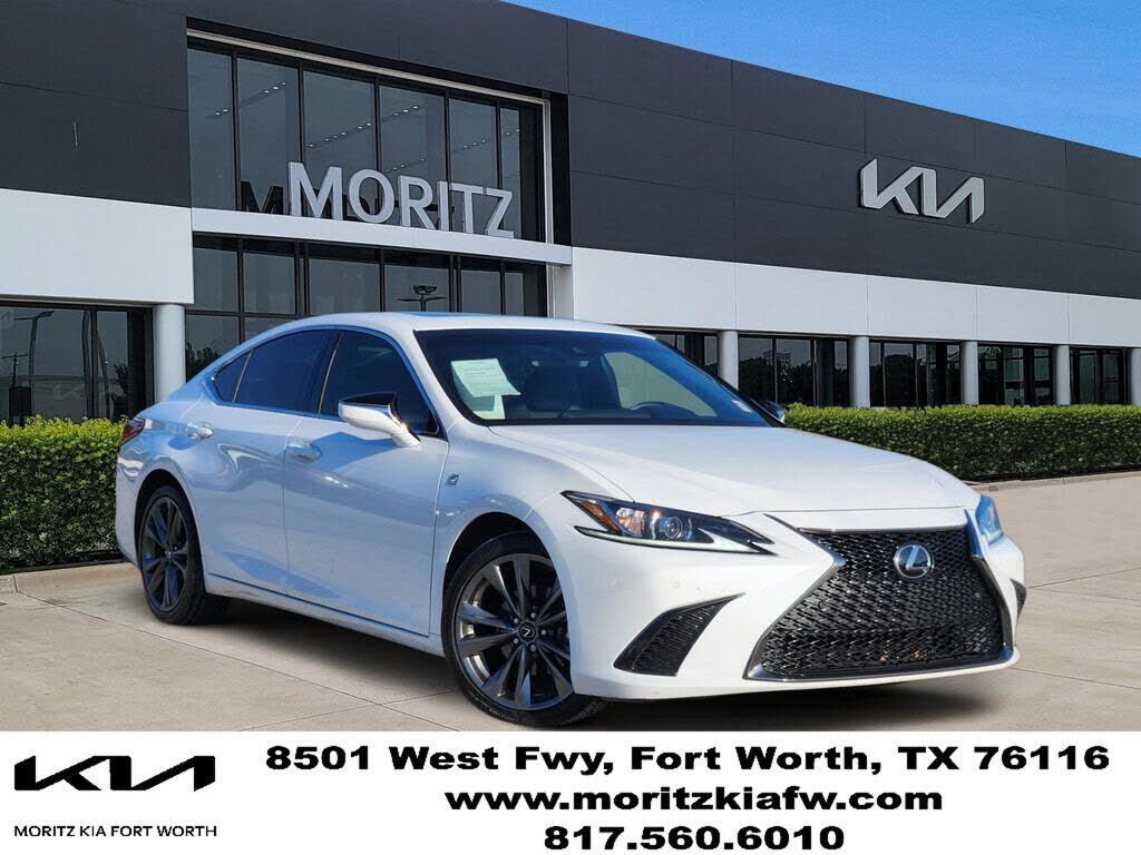 2020 LEXUS ES