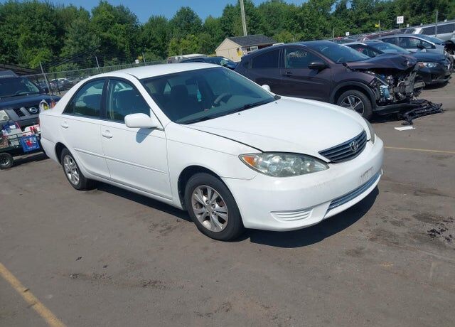 2006 TOYOTA Camry