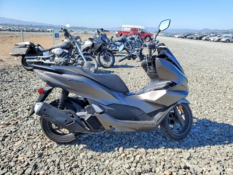 2023 HONDA PCX