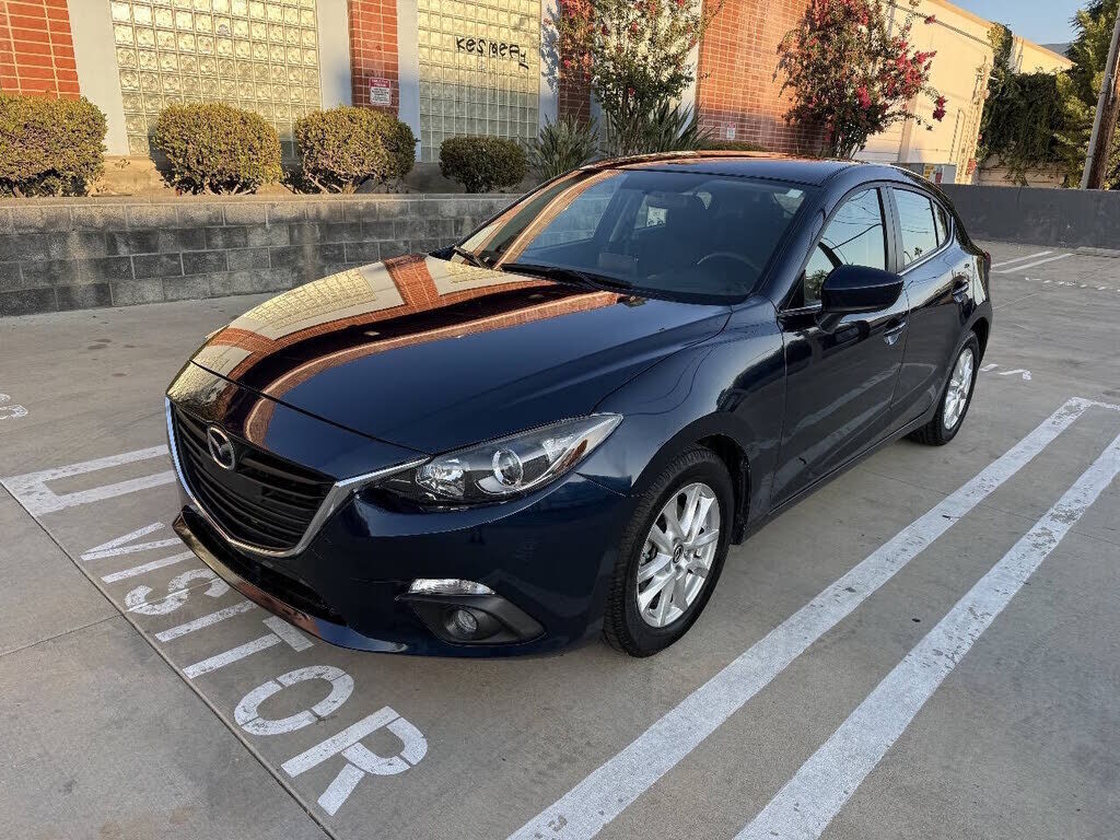 2015 MAZDA Mazda3