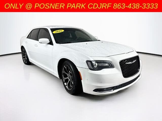 2016 CHRYSLER 300