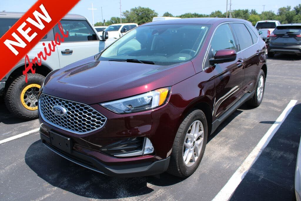 2024 FORD Edge