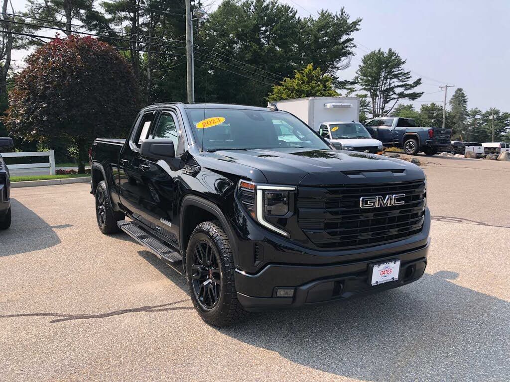 2023 GMC Sierra
