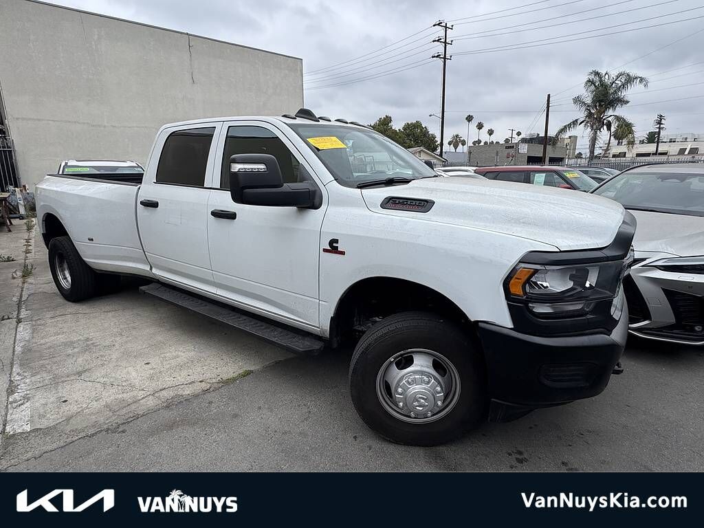 2024 RAM 3500