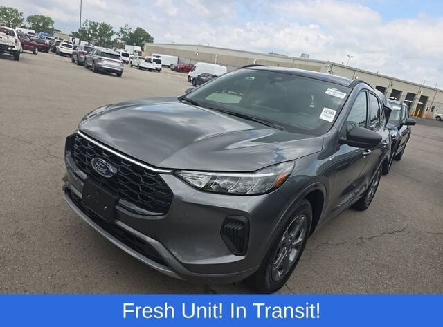 2024 FORD Escape