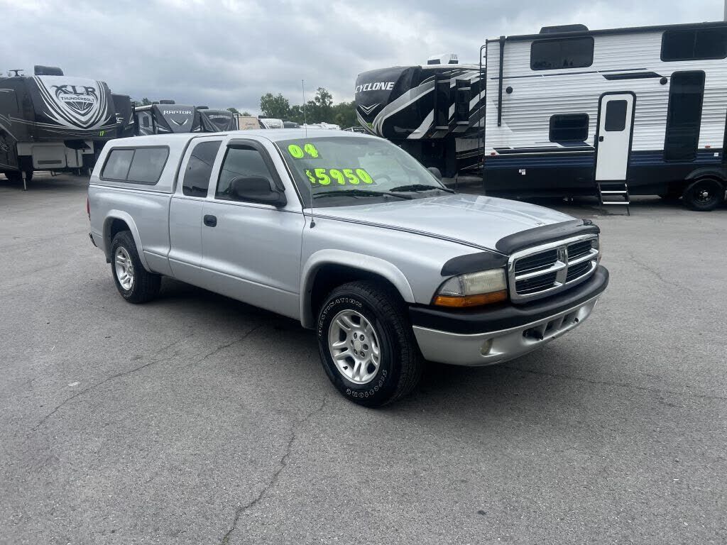 2004 DODGE Dakota