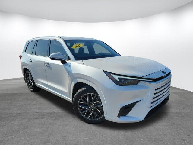 2025 LEXUS TX