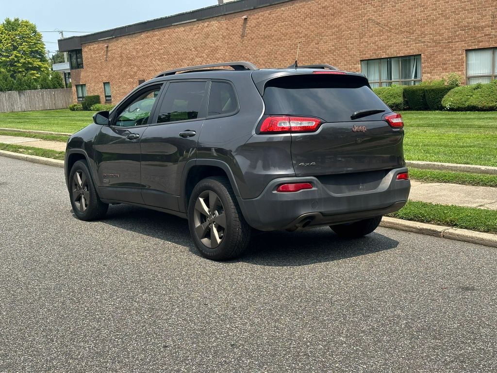 2016 JEEP Cherokee