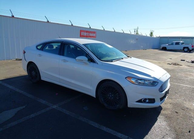 2016 FORD Fusion