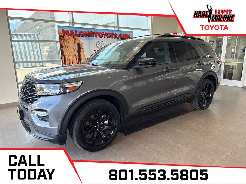 2023 FORD Explorer