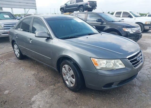 2010 HYUNDAI Sonata