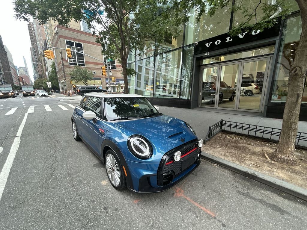 2022 MINI Hardtop