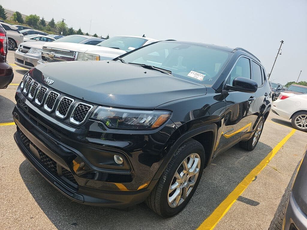 2023 JEEP Compass