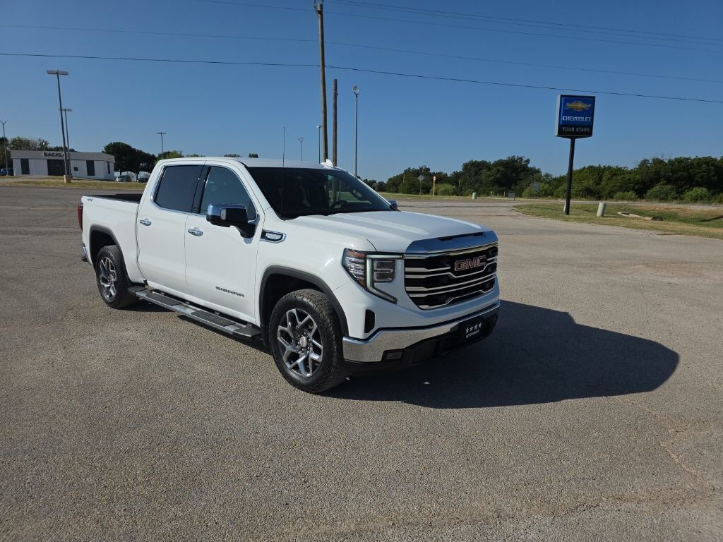 2023 GMC Sierra