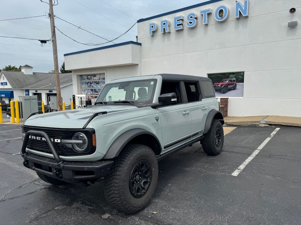 2021 FORD Bronco