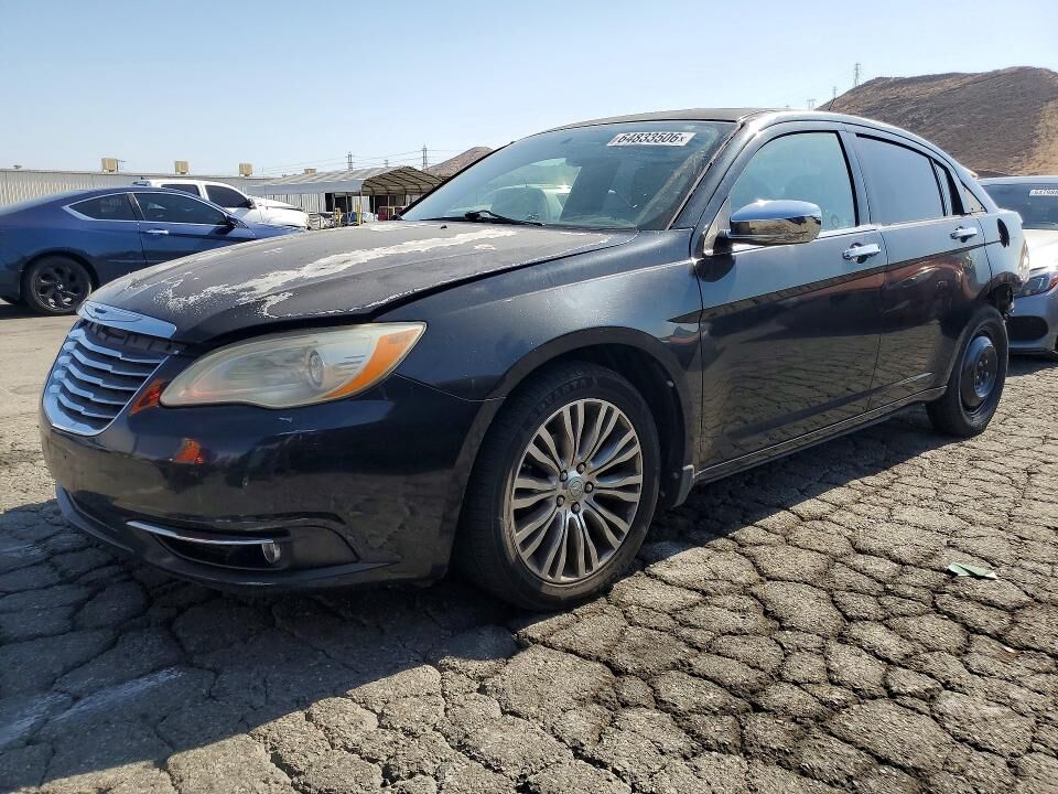 2011 CHRYSLER 200