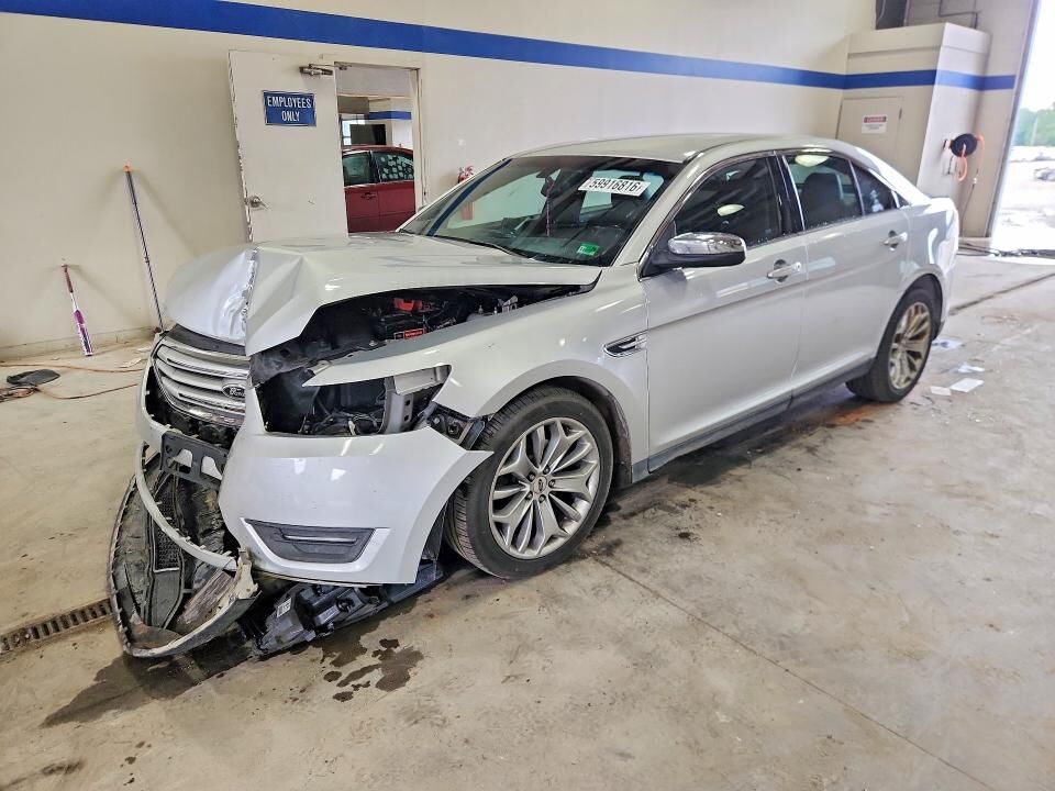 2015 FORD Taurus