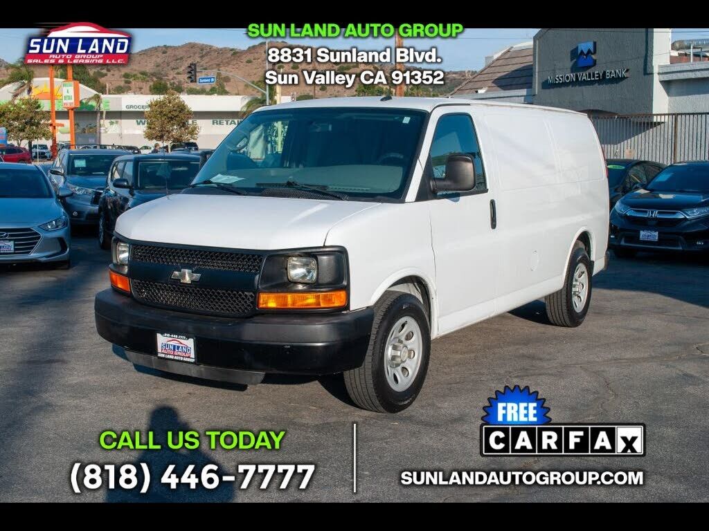 2013 CHEVROLET Express