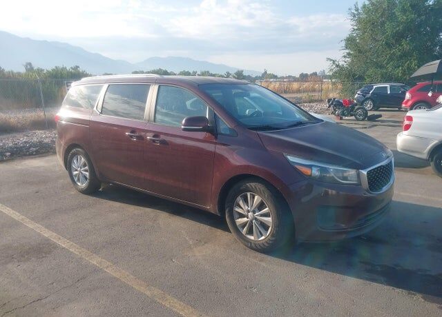 2015 KIA Sedona