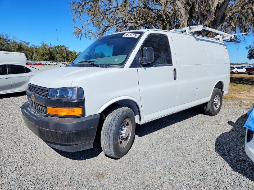 2025 CHEVROLET Express