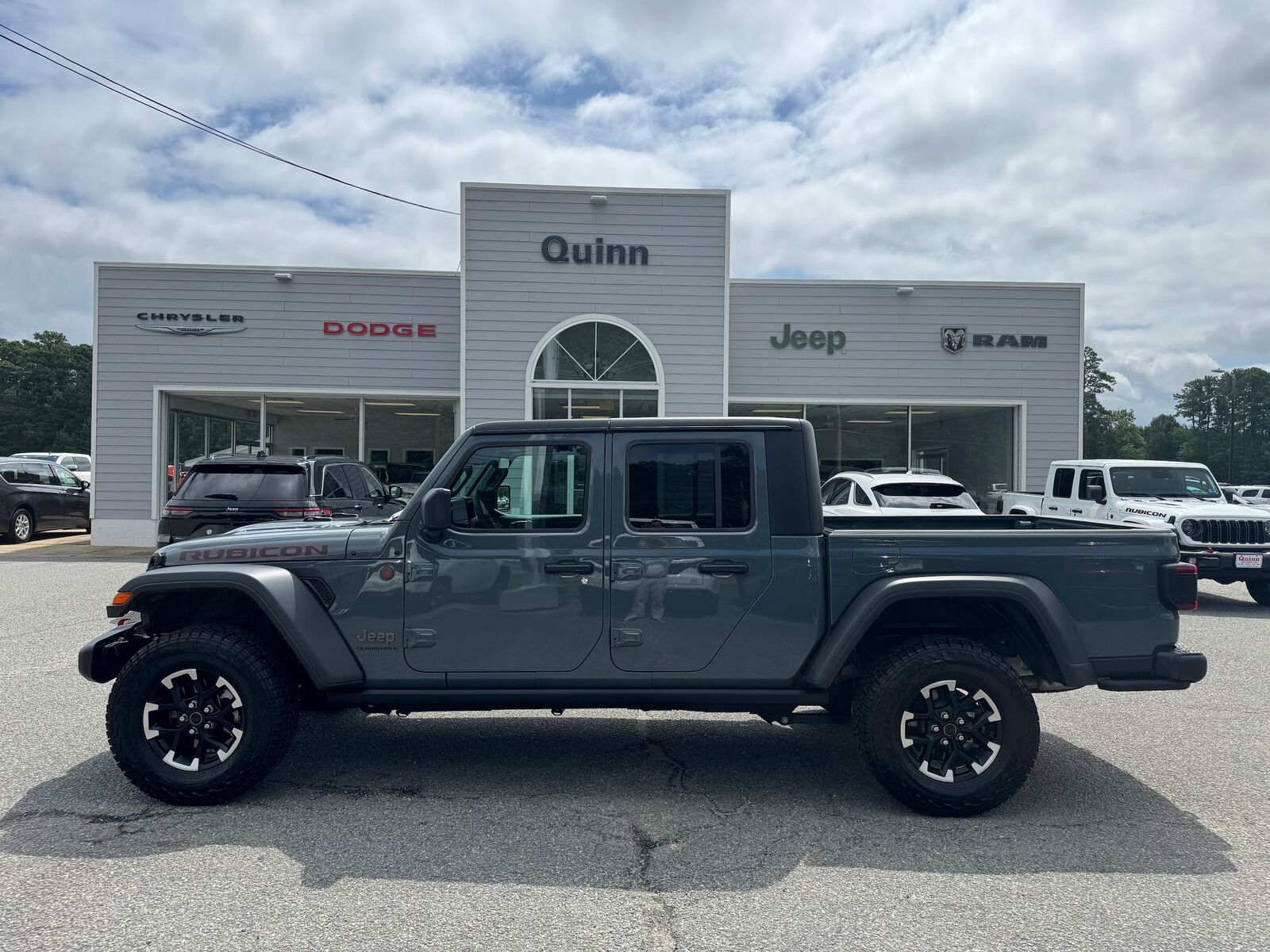 2026 JEEP Gladiator