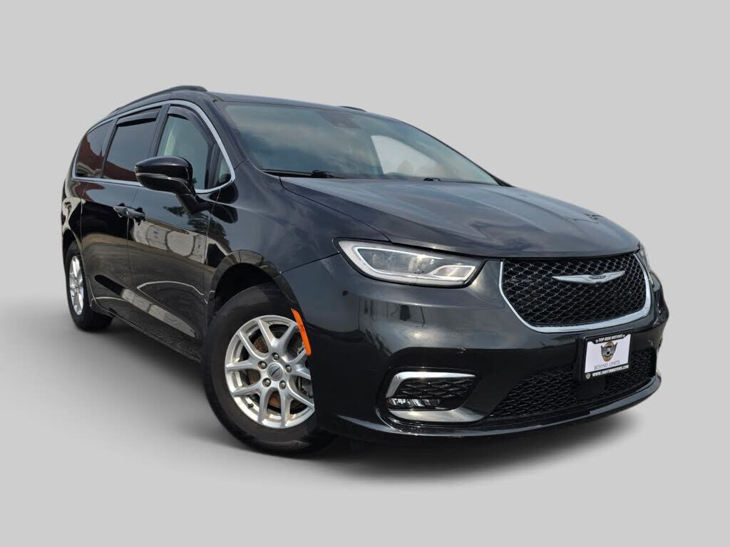 2022 CHRYSLER Pacifica