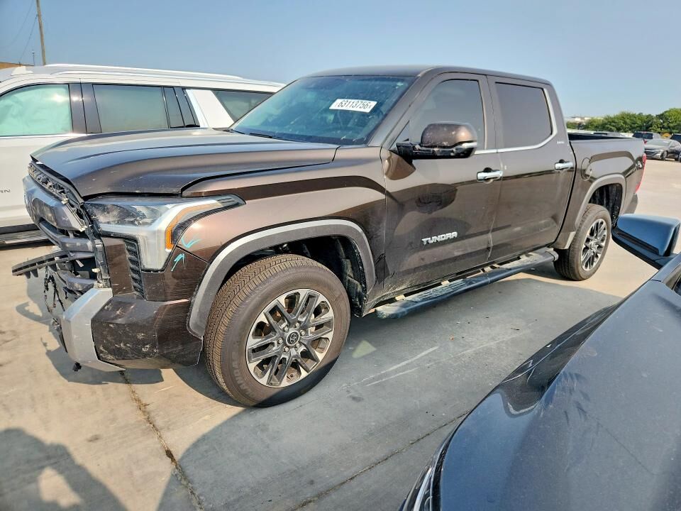 2024 TOYOTA Tundra