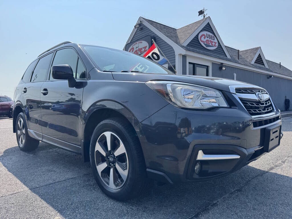 2017 SUBARU Forester