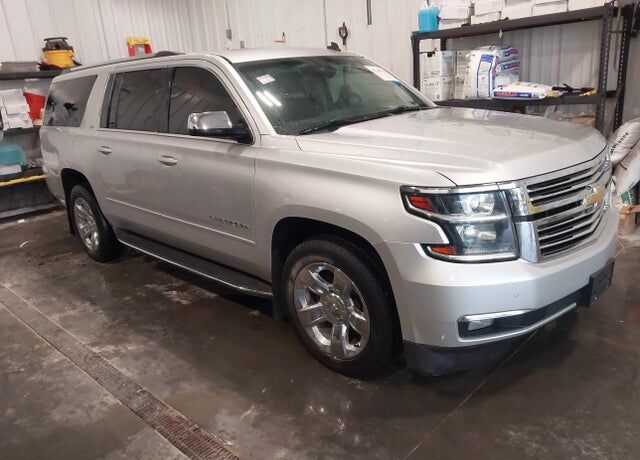 2015 CHEVROLET Suburban