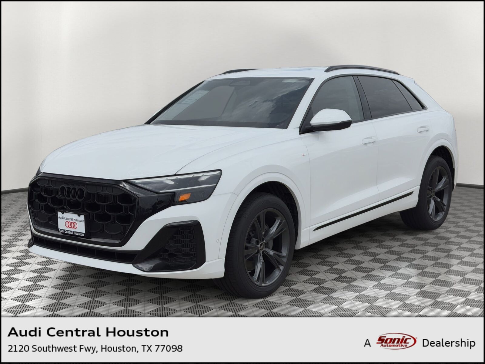 2027 AUDI Q8