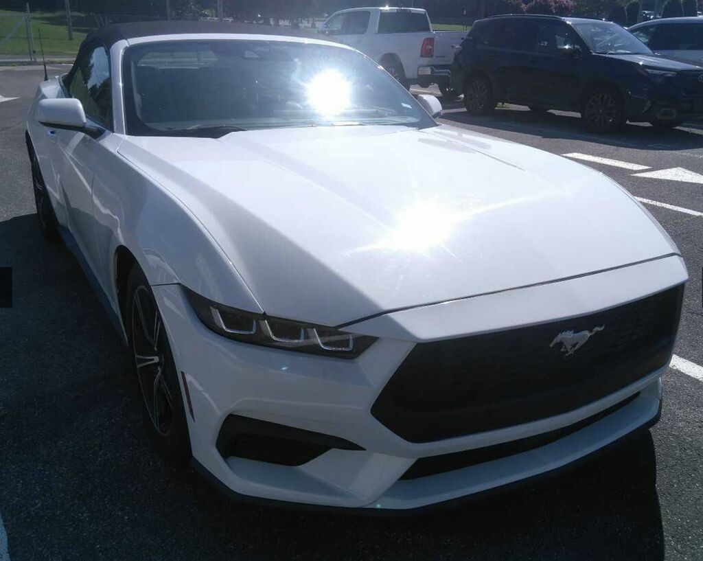 2024 FORD Mustang