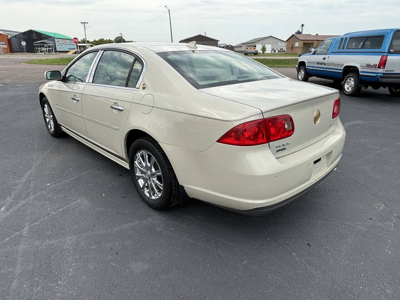 2010 BUICK Lucerne