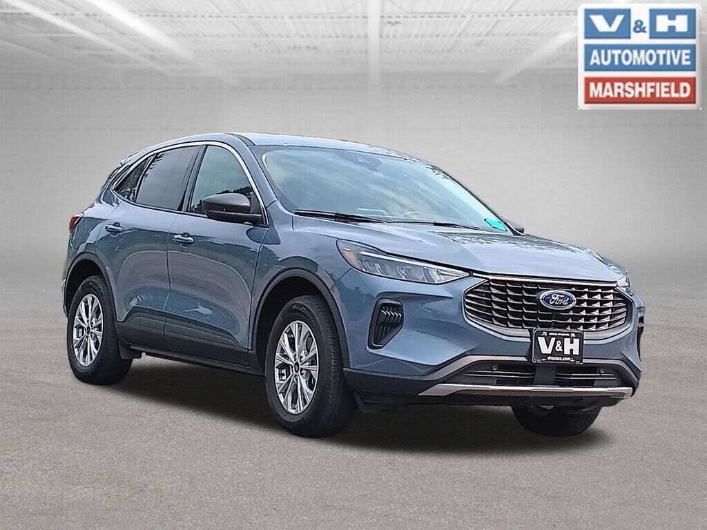 2024 FORD Escape