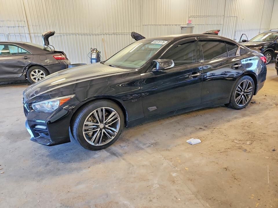 2016 INFINITI Q50