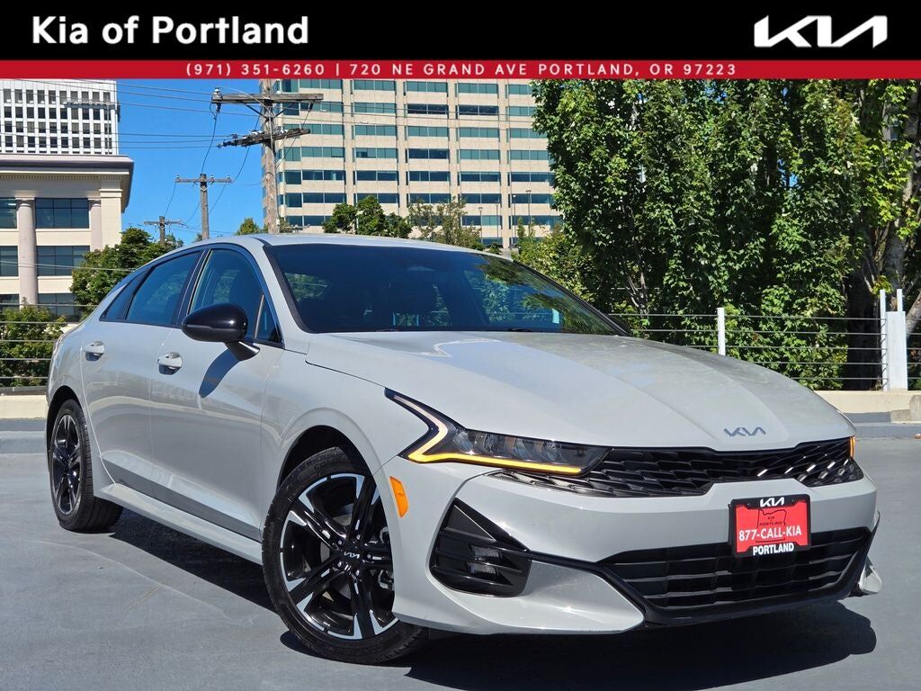 2022 KIA K5