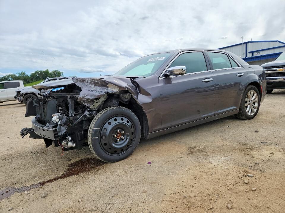 2018 CHRYSLER 300