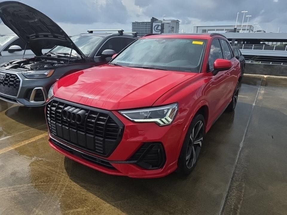 2024 AUDI Q3